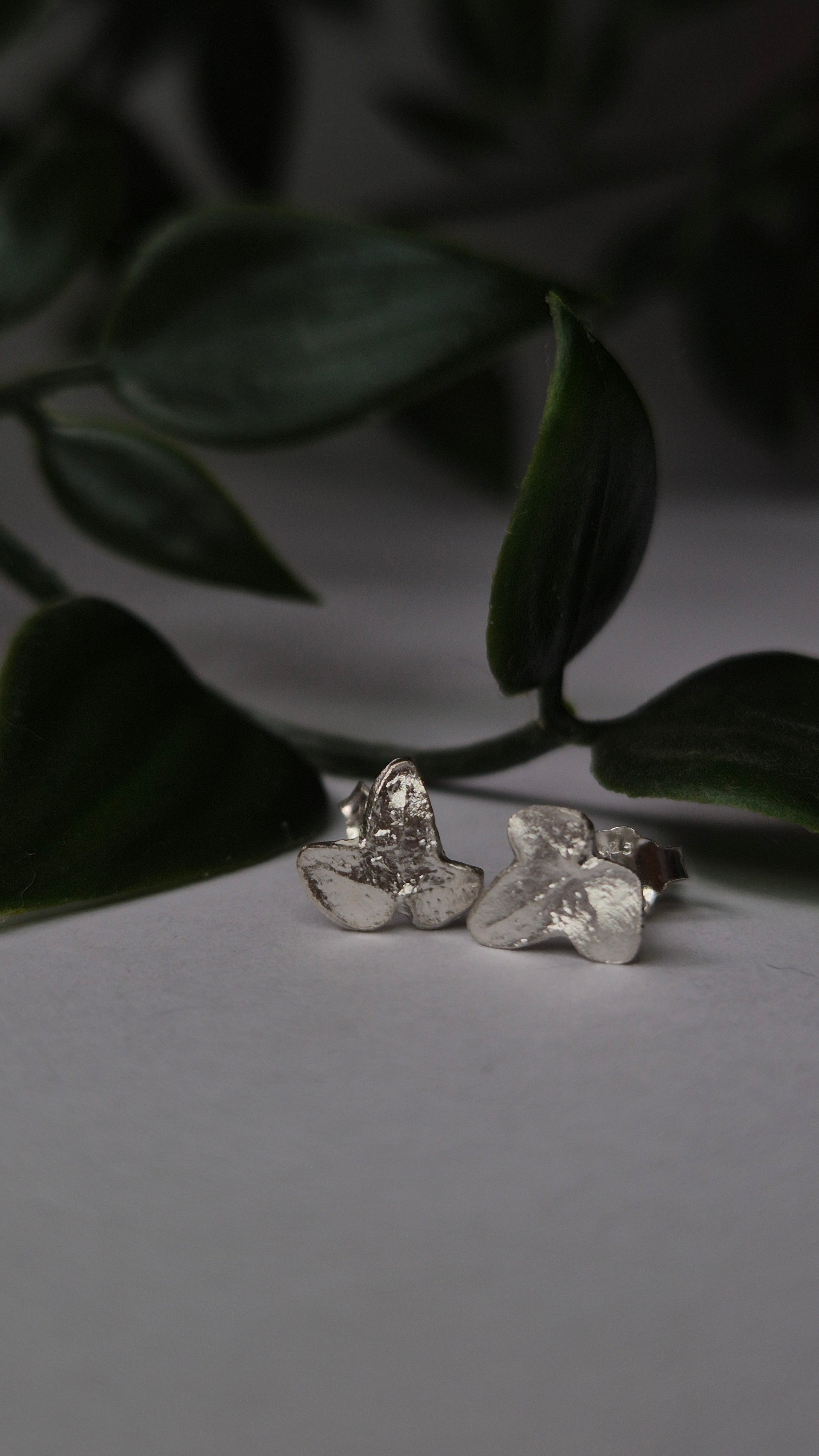 Ivy Leaf Stud Earrings